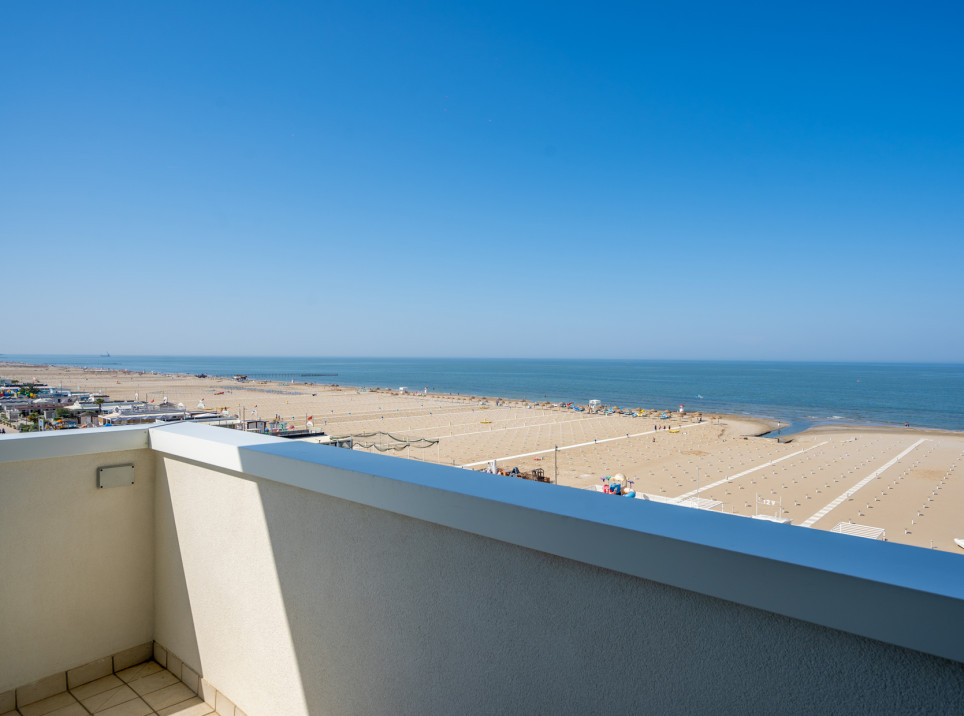 media.Slide_Camera_Beach_Frontemare_2Hotel_Astor_Rimini