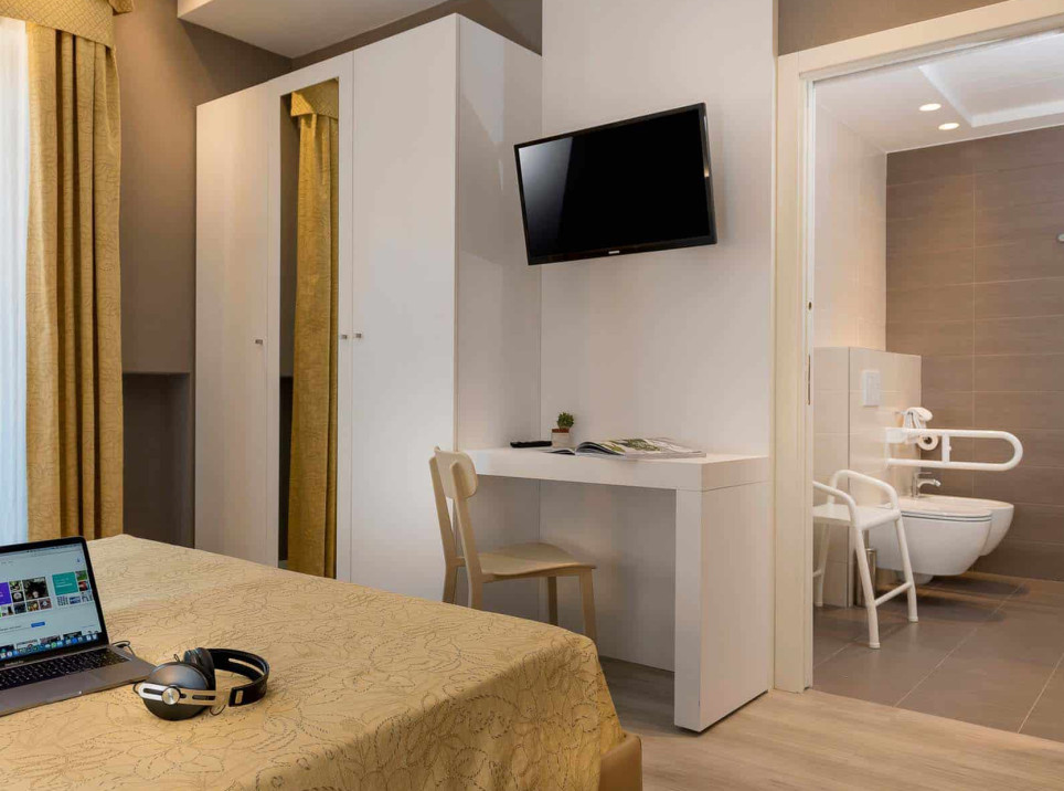 media.Slide_Camera_Facility_2Hotel_Astor_Rimini